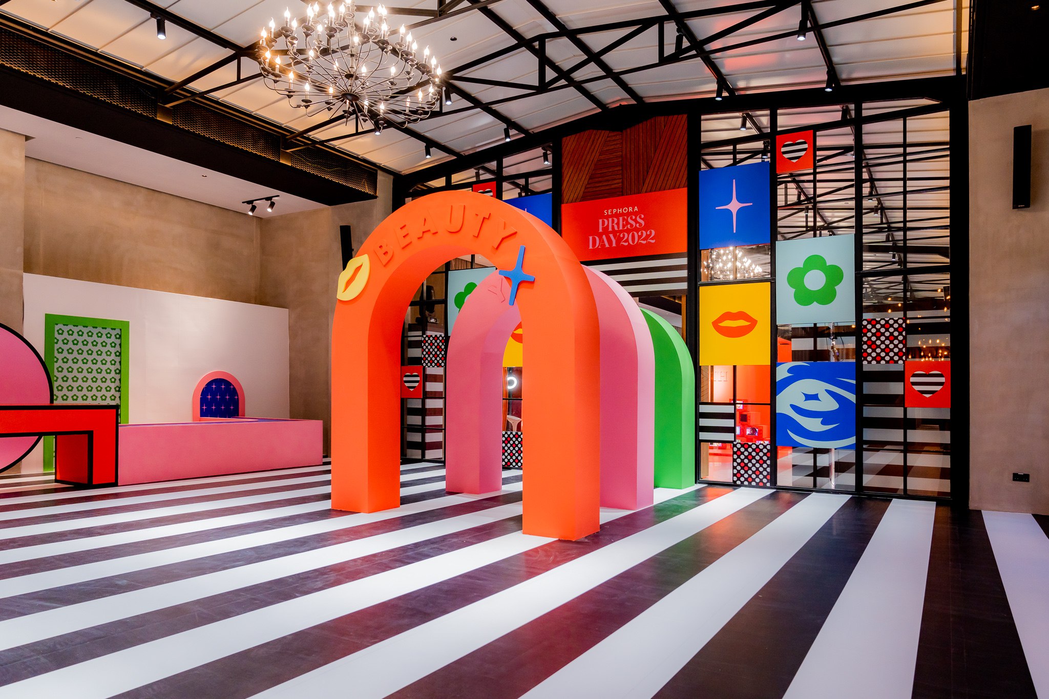 Sephora_Fall_Press_Day_2022_entrance_arch (3)